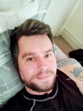 American men looking for love