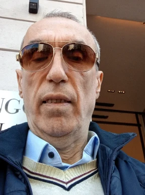 Foreign men for dating