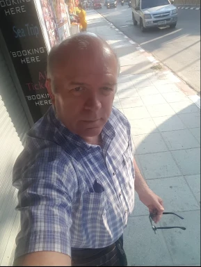 Foreign men for dating