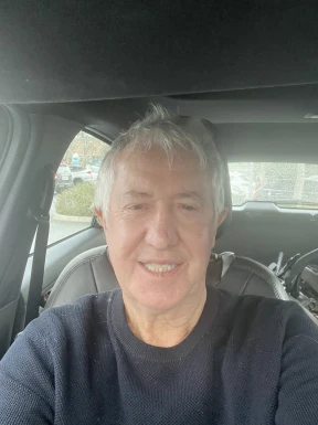 <span>Brian, 64</span>&nbsp;<span style='width: 25px; height: 16px; float: right; background-image: url(/bitmaps/flags_small/AU.PNG)'>&nbsp;</span><br><span>Melbourne, Austrália</span>&nbsp;<input type='button' class='joinbtn' style='float: right' value='JOIN NOW' />