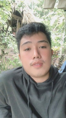 <span>Kyle, 26</span> <span style='width: 25px; height: 16px; float: right; background-image: url(/bitmaps/flags_small/PH.PNG)'> </span><br><span>Legazpi, Filipinas</span> <input type='button' class='joinbtn' style='float: right' value='JOIN NOW' />