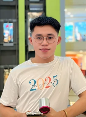 Thai ladyboys for dating / Ladyboys from Philippines for dating