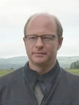 English men looking for love