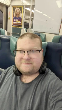 <span>Christopher, 31</span> <span style='width: 25px; height: 16px; float: right; background-image: url(/bitmaps/flags_small/US.PNG)'> </span><br><span>Hartford, アメリカ合衆国</span> <input type='button' class='joinbtn' style='float: right' value='JOIN NOW' />