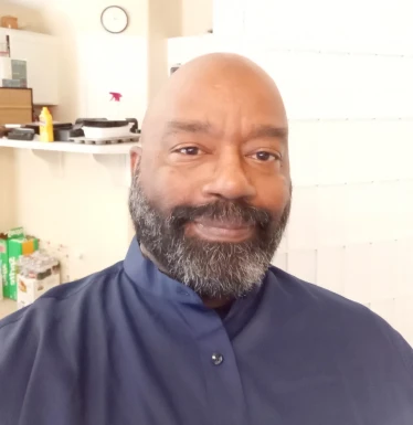 <span>Russ, 60</span> <span style='width: 25px; height: 16px; float: right; background-image: url(/bitmaps/flags_small/US.PNG)'> </span><br><span>Las Vegas, United States of America</span> <input type='button' class='joinbtn' style='float: right' value='JOIN NOW' />